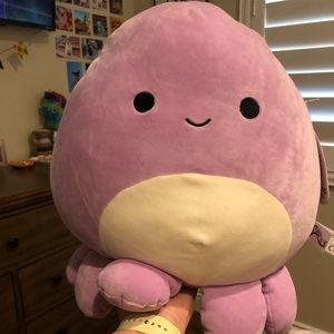 Violet the Octopus squishmallow